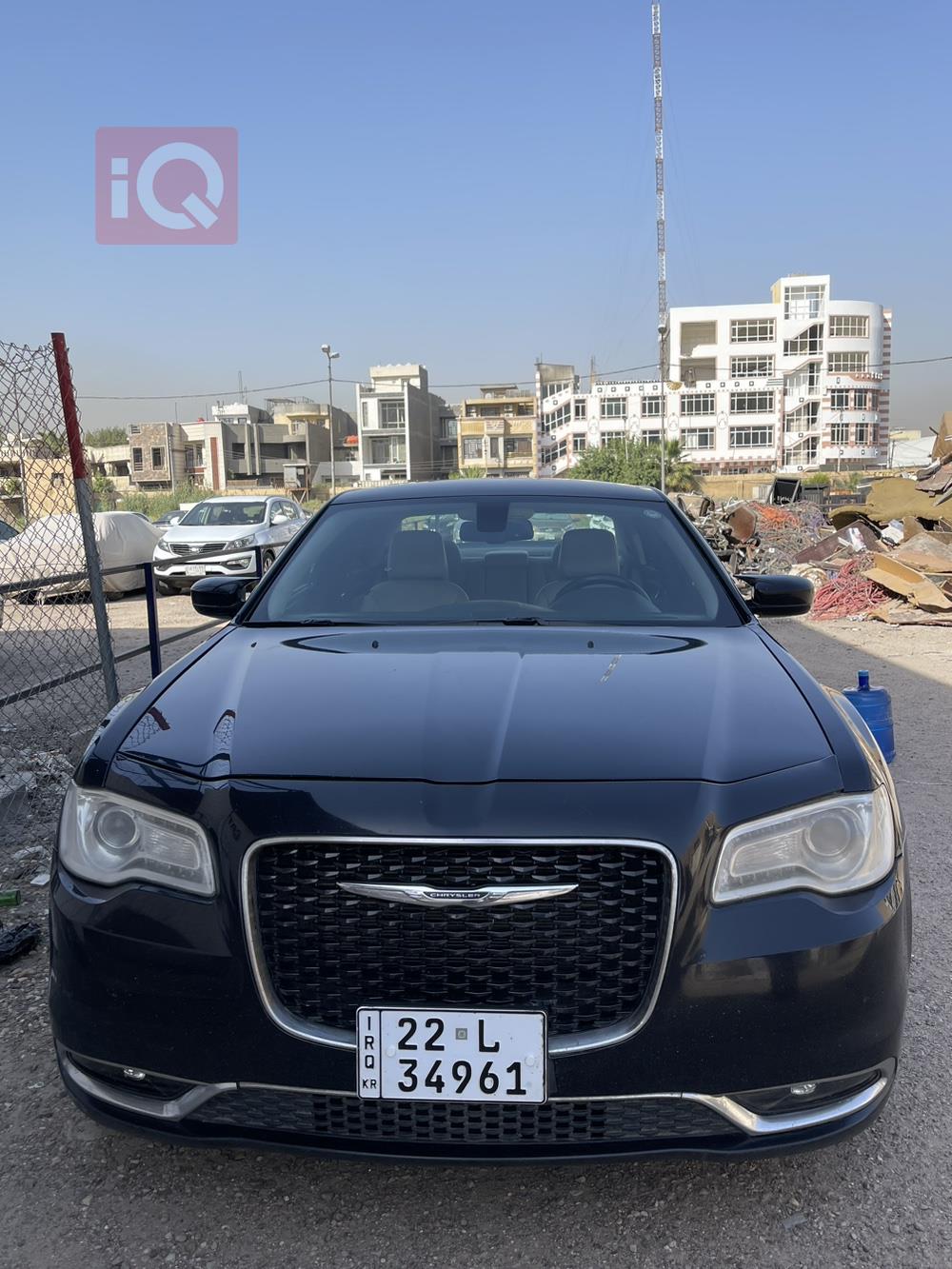 کرایسلەر 300